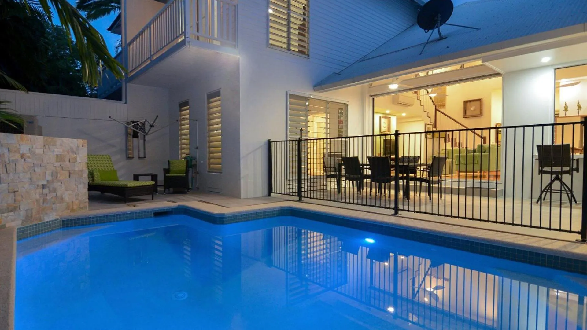 Beach Villa 5 Port Douglas Australia